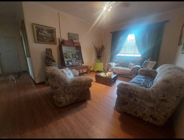 3 BEDROOM HOUSE FOR SALE IN SYFERBULT